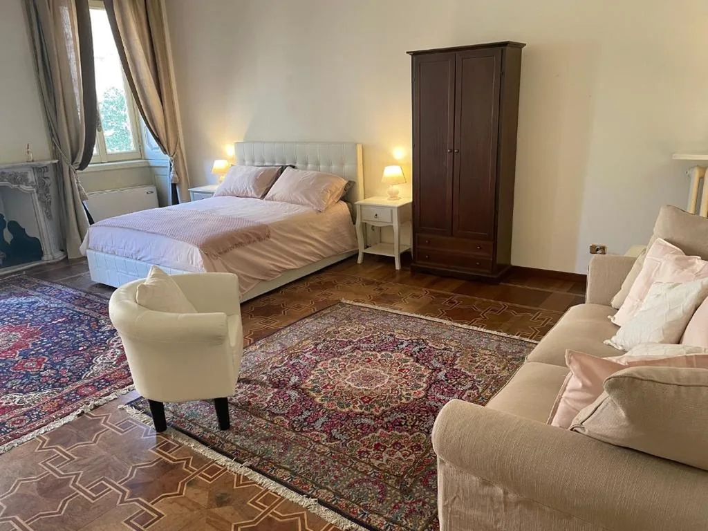 Suite with Balcony — Relais Dei Mandorli suite centro