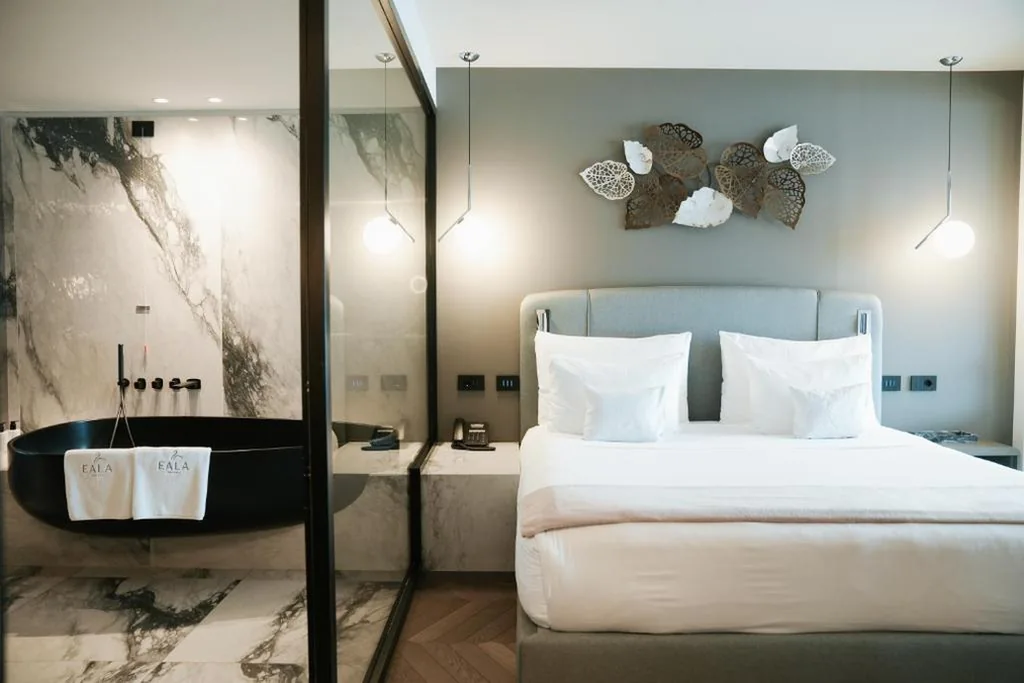 Suite con Spa Privata e Vista Lago — EALA My Lakeside Dream – Adults Only