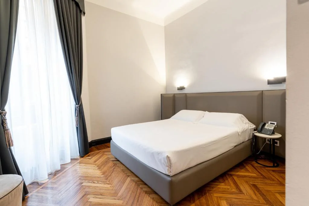 Suite with Courtyard View — Castello Guest House Milano
