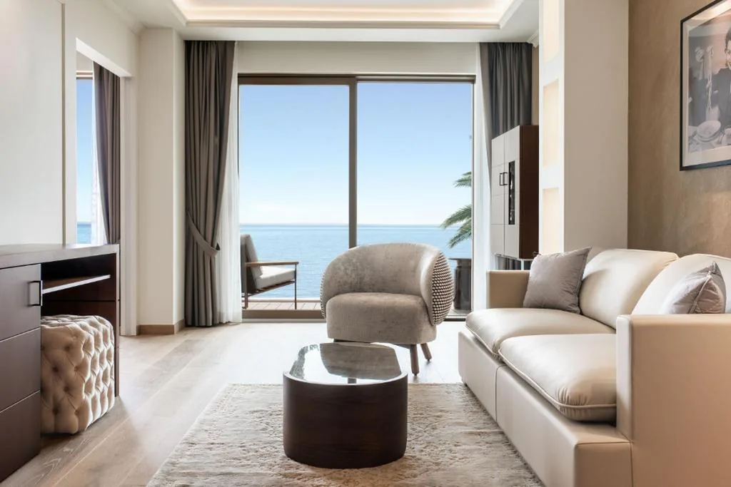 Suite with Lake View — Grand Hotel Fasano