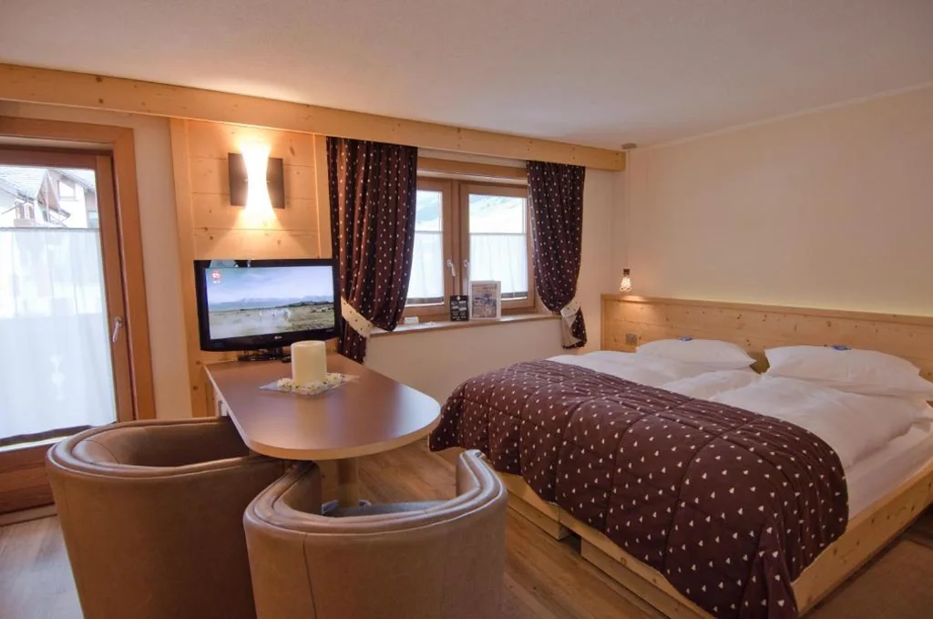 Suite con Vista Montagna — Al Nin Hotel&Spa