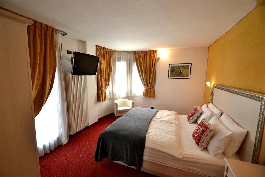 Suite con Vista Montagna — Hotel Piccolo Tibet
