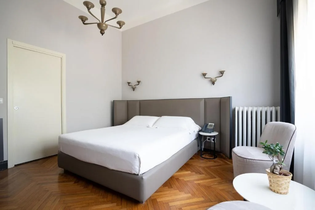 Suite with Castle View — Castello Guest House Milano
