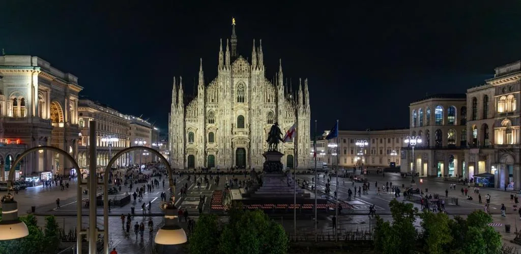 Deluxe Suite — AF Duomo – Milano Luxury Suites