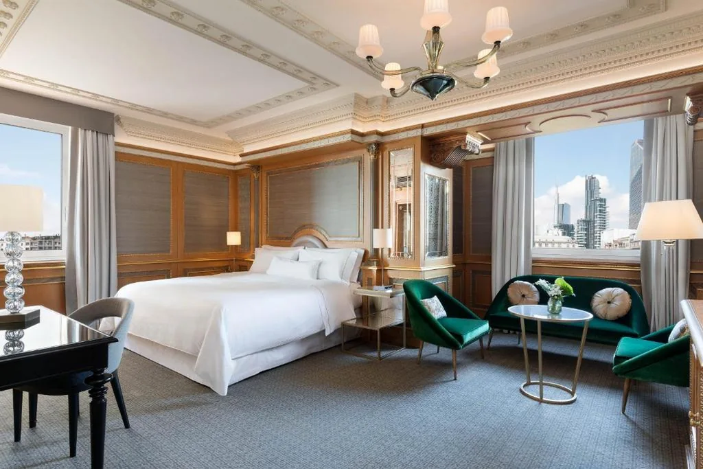 Suite Executive con 1 Camera da Letto — The Westin Palace, Milan
