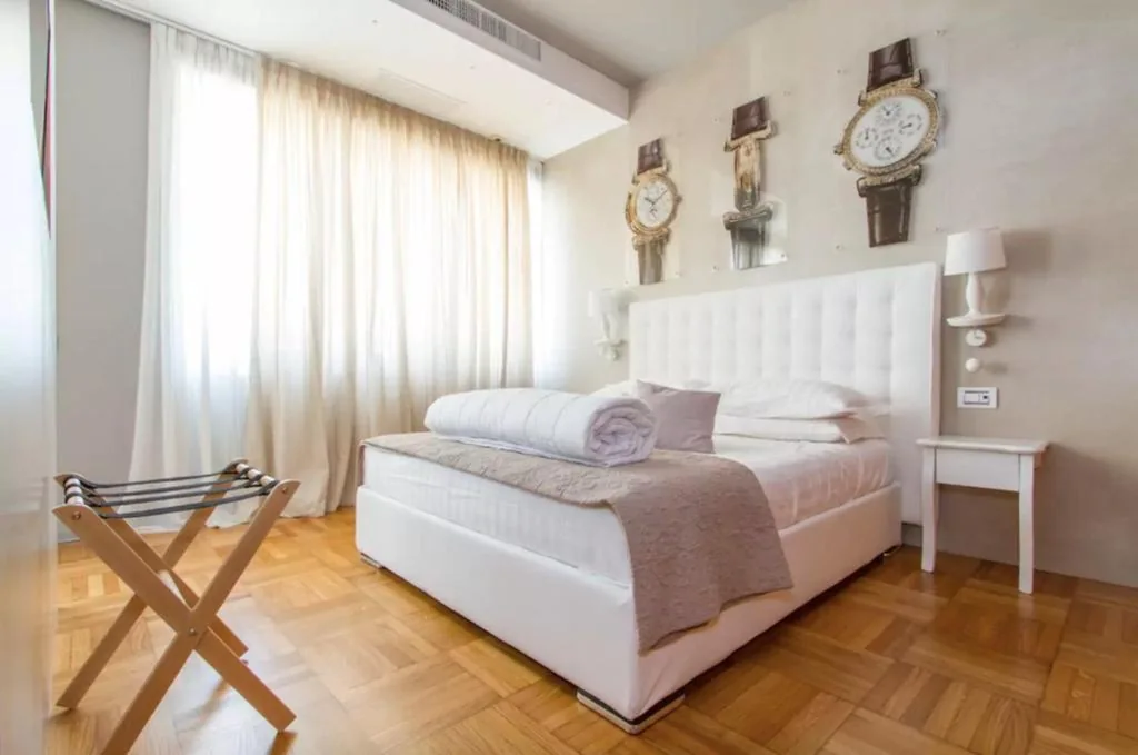Suite — Ginevra Rooms