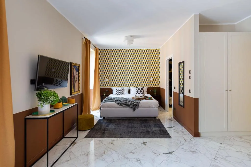 King Deluxe Suite — Zebra Naviglio