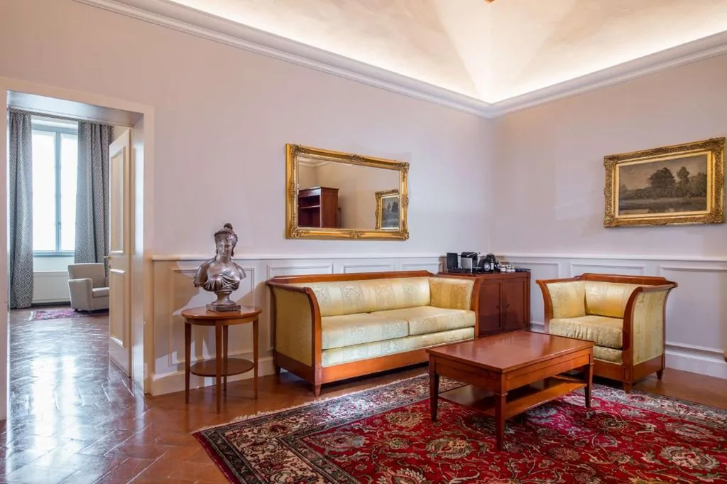 Suite King — Grand Hotel Villa Torretta, Curio Collection by Hilton