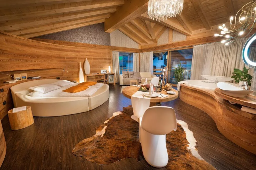 Suite Luxury con Vasca Idromassaggio — Bivio Hotel Plaza
