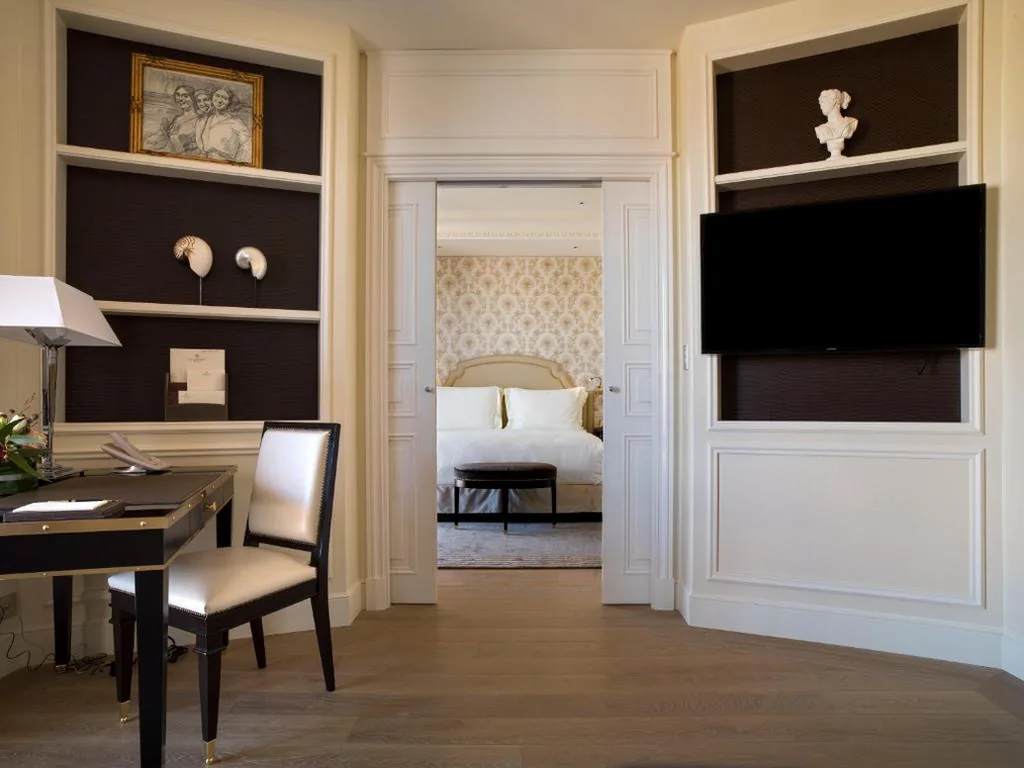 Suite Premium — Palazzo Parigi Hotel & Grand Spa – LHW