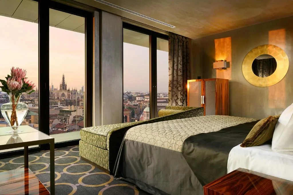 Suite Presidenziale con Vista Duomo — Uptown Palace