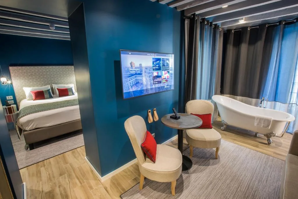 Suite Queen — Hotel Indigo Milan – Corso Monforte by IHG