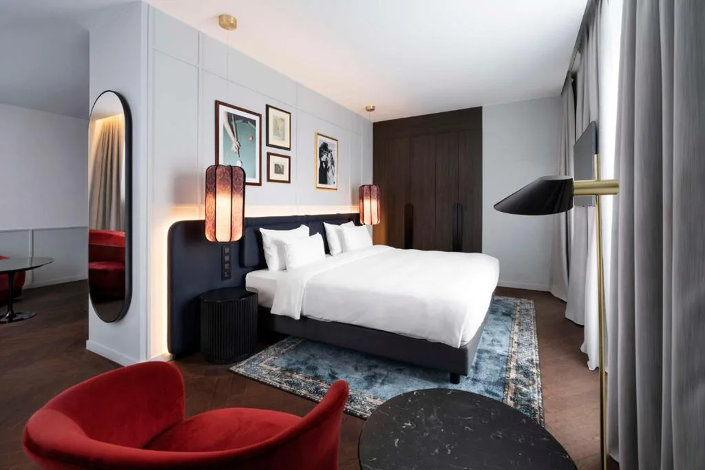 Suite — Radisson Collection Hotel, Santa Sofia Milan