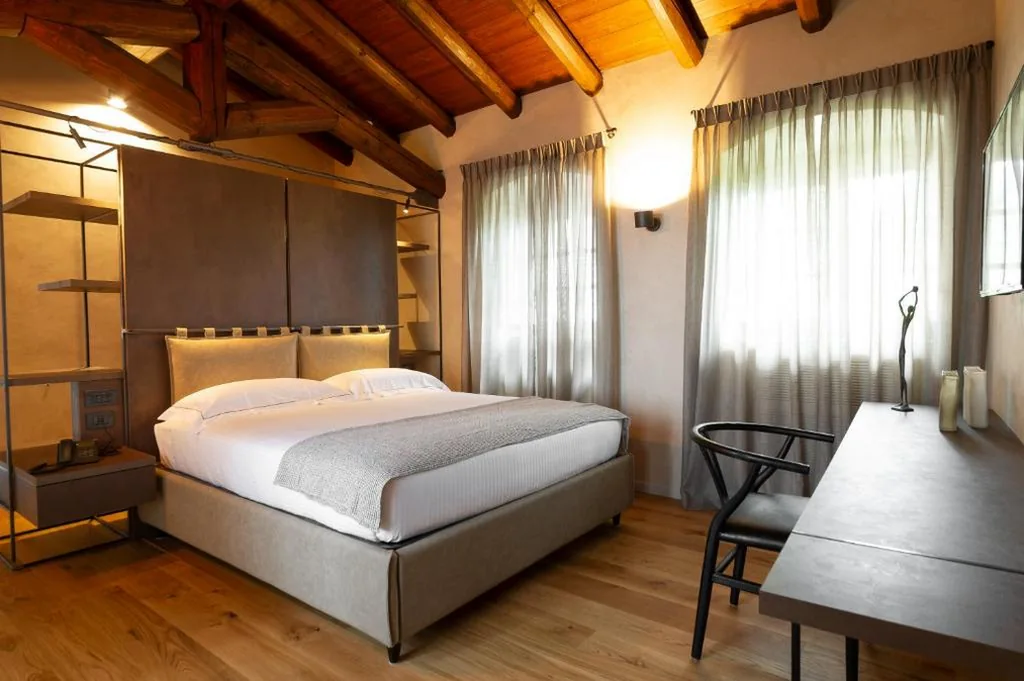 Suite — Relais San Vigilio al Castello