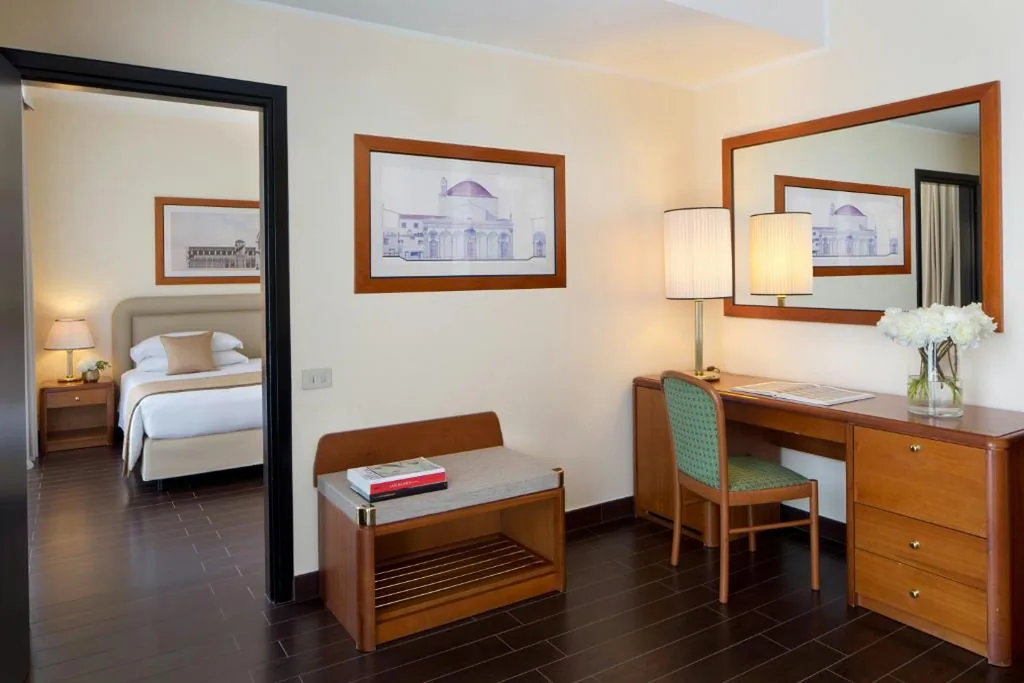 Suite — Starhotels Business Palace