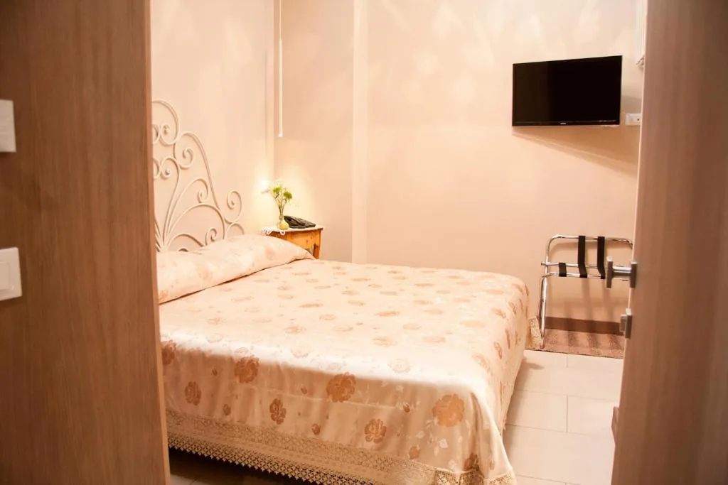 Two-Level Suite (3 Adults) — La Castellana Loft Hotel