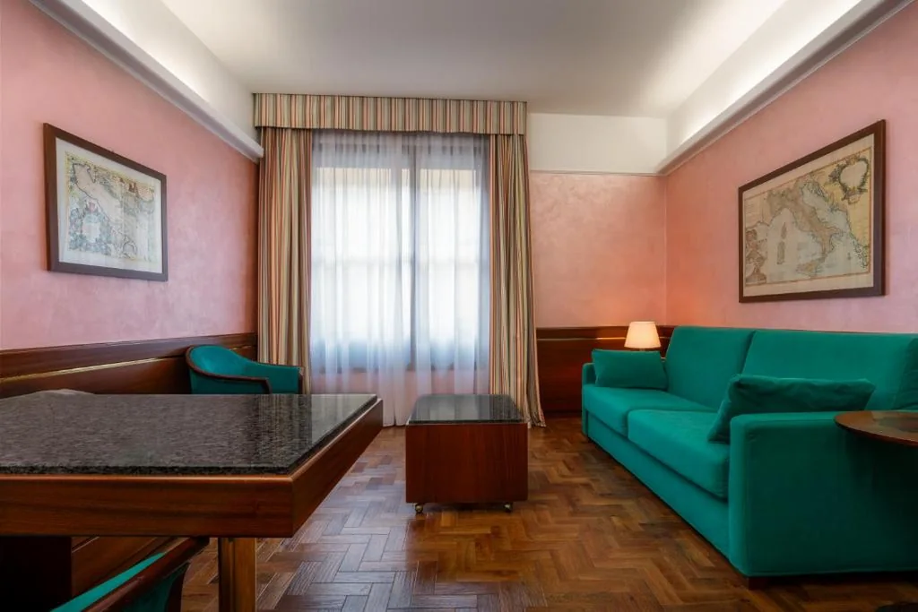 Superior Suite — Hotel Crivi’s