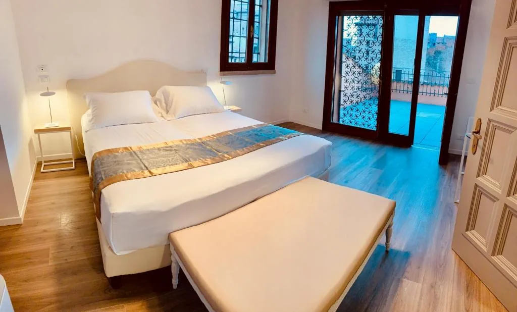 Suite Superior King — Grand Hotel San Lorenzo