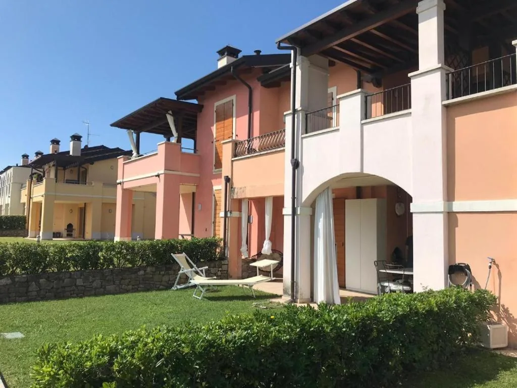 The Artist – Apartments with Private Garden in Residence with Pool — foto 4