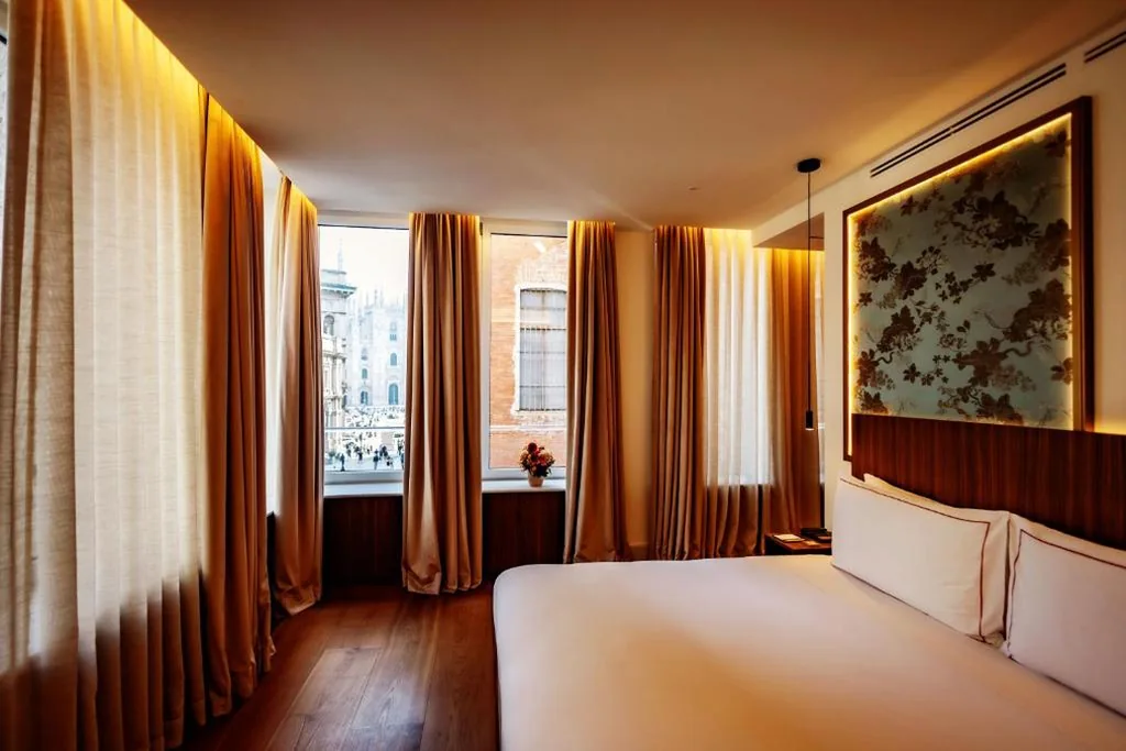 The Duomo View Suite with Spa Access — Palazzo Cordusio, a Gran Meliá Hotel – The Leading Hotels of the World