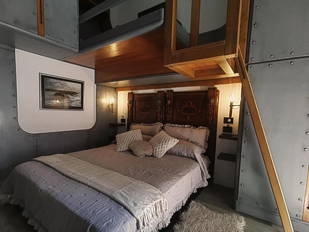 The Kraken Inn – Steampunk Boutique B&B in Bergamo