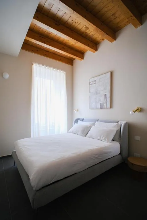 Tower Double Suite – 3 min walk to Bernina Express