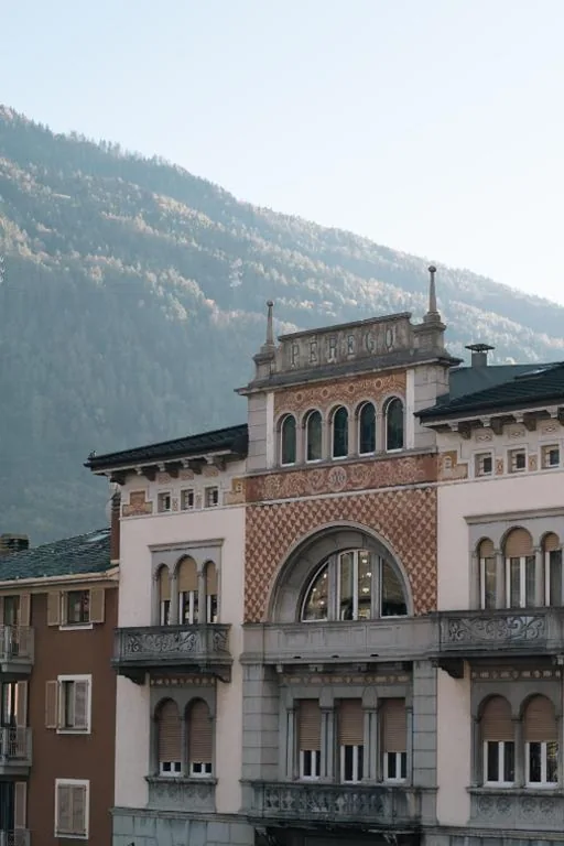 Tower Double Suite – 3 min walk to Bernina Express — foto 7