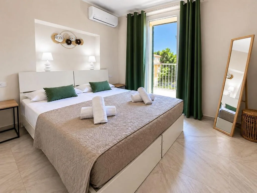 Villa Patrizia – Exclusive Suites with Private Parking