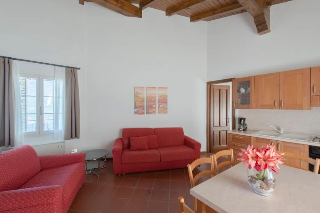 Village Hotel Lucia — foto 4