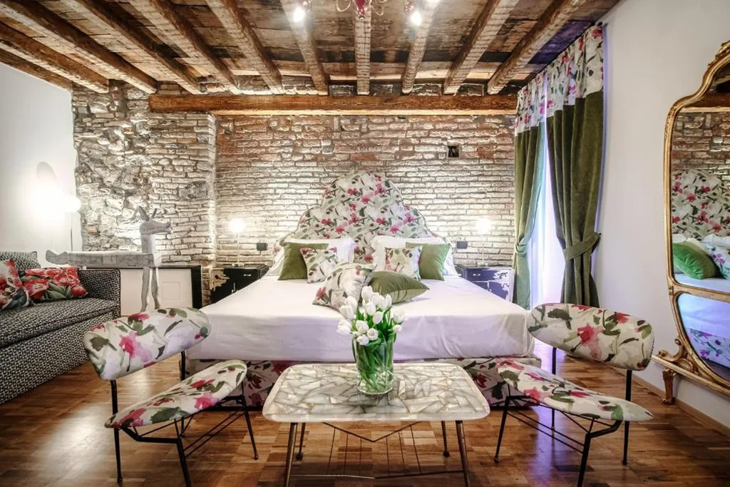 Vitrum – Como Luxury Suites