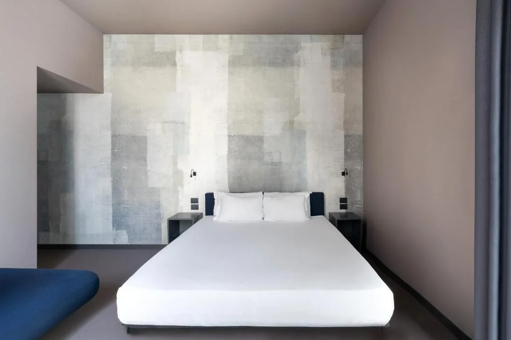 Wizard - King Size Bed — 21 House of Stories Navigli
