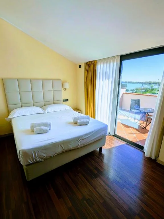 Yachting Hotel Mistral — foto 8