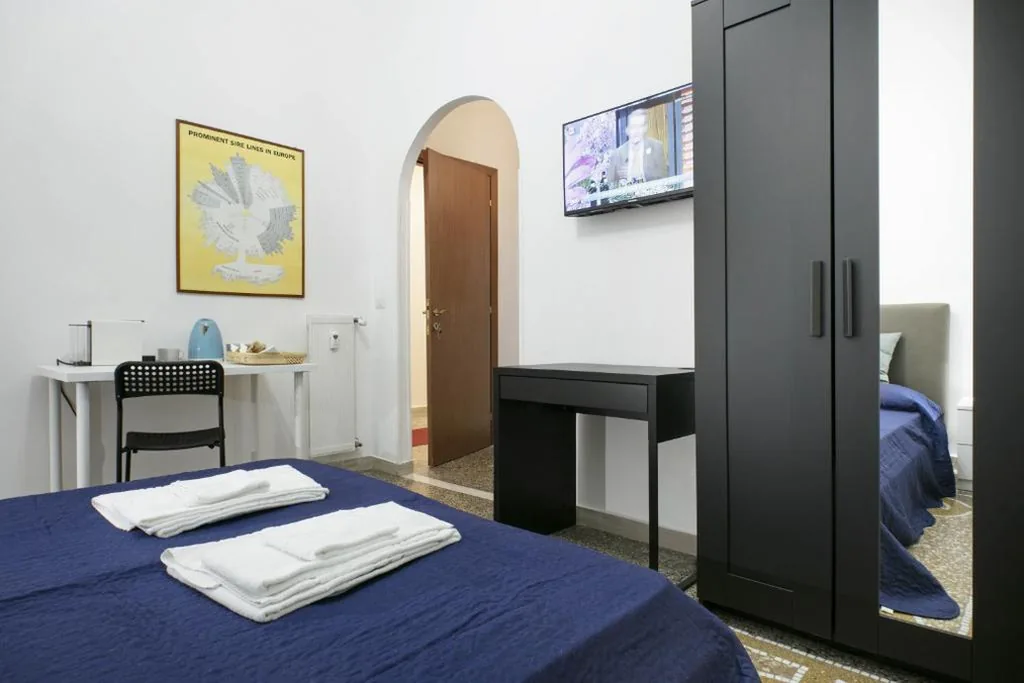 Lorenzo’s Rooms in Vatican