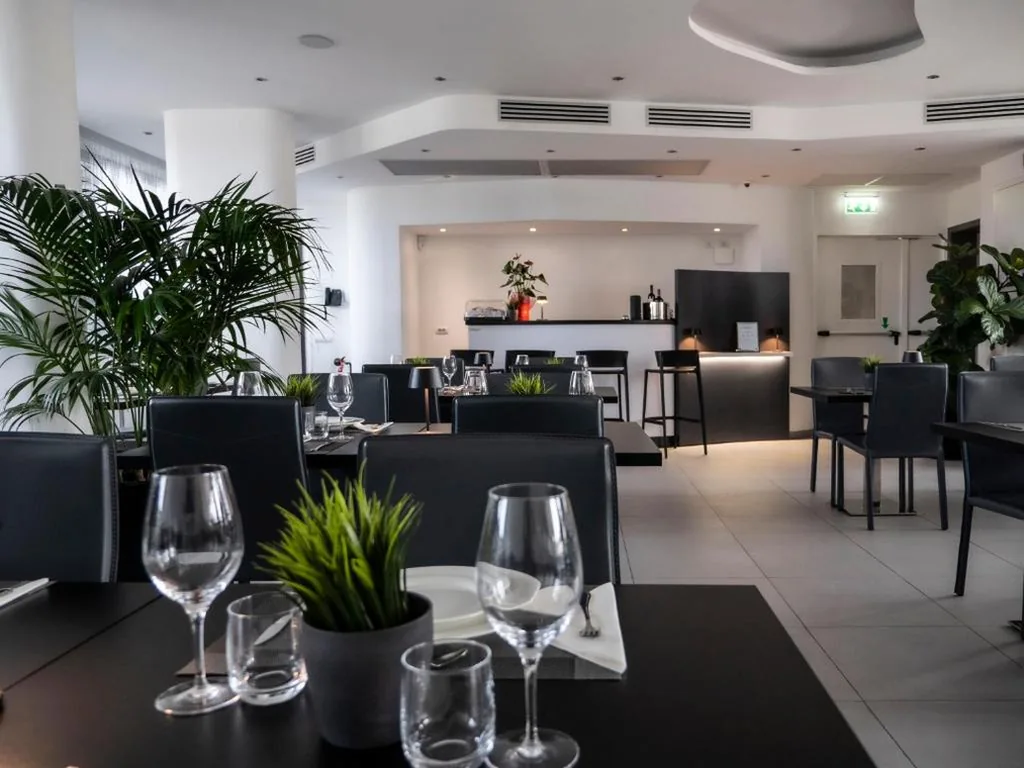 Loto Business Hotel — foto 8
