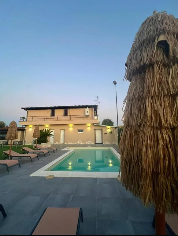 Lounge padel village