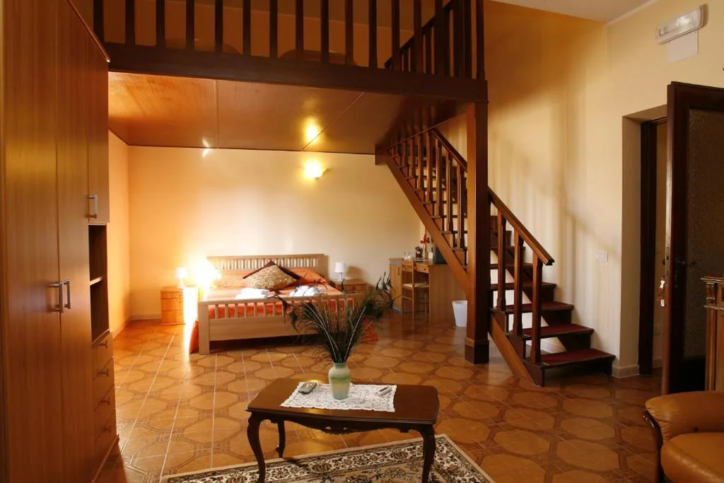 Luana Inn Holiday