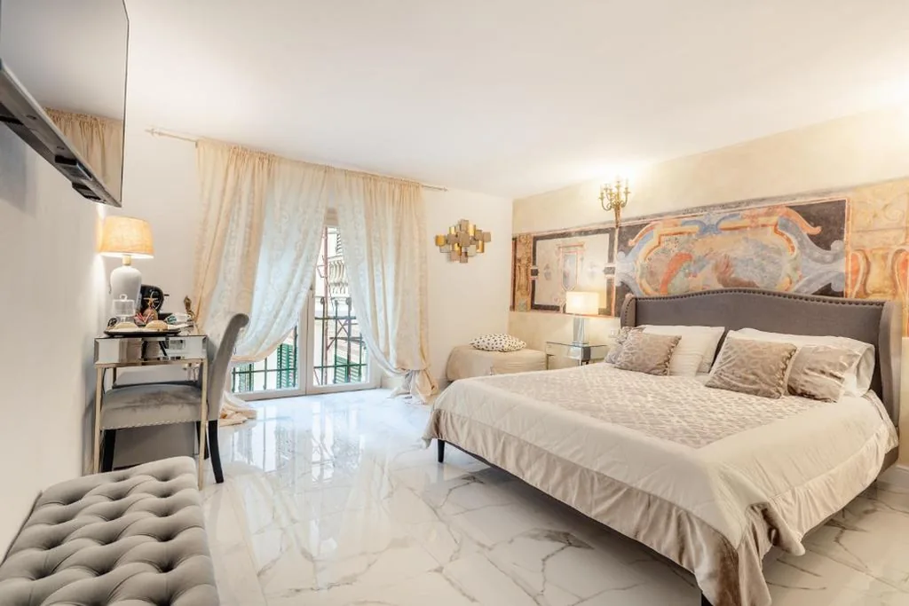 Luxury&Charme historical center