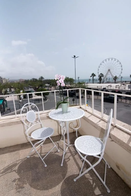 Maa Guest House