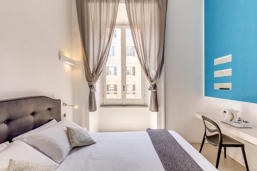 Manin Suites LT