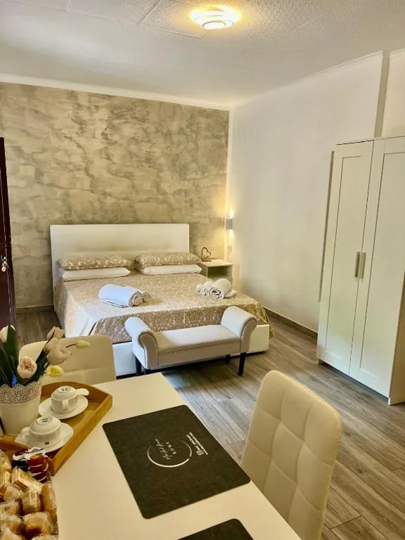 MARAND HOUSE ROME