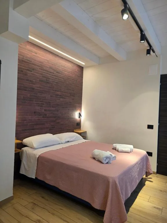 AL 54 Accommodation – Premium