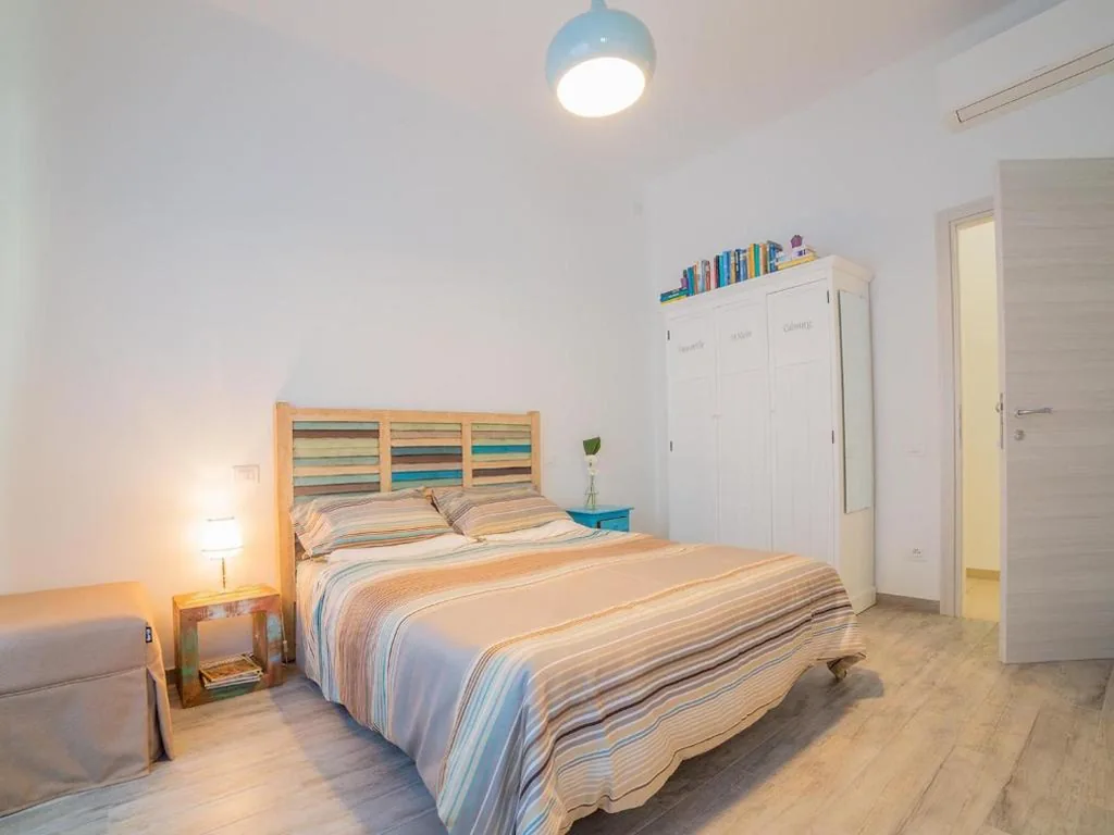 Ampia Camera Matrimoniale — Festina Lente B&B