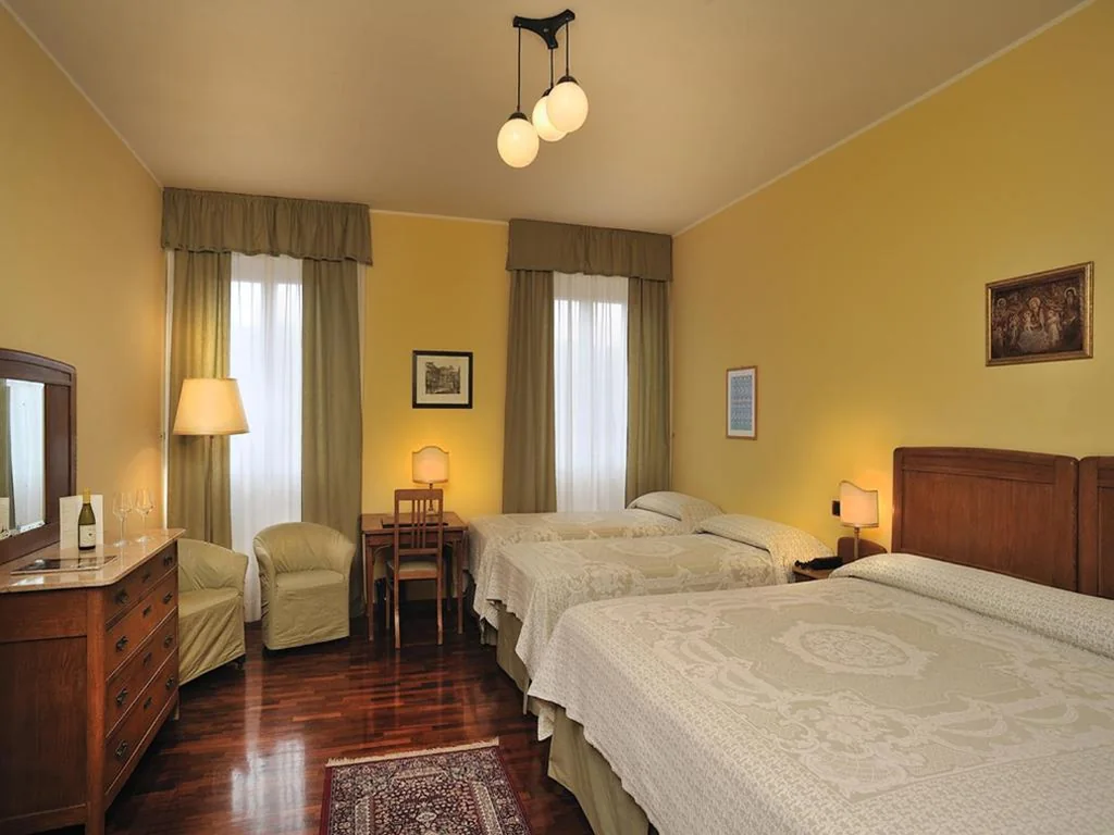 Camera Quadrupla — Albergo San Domenico