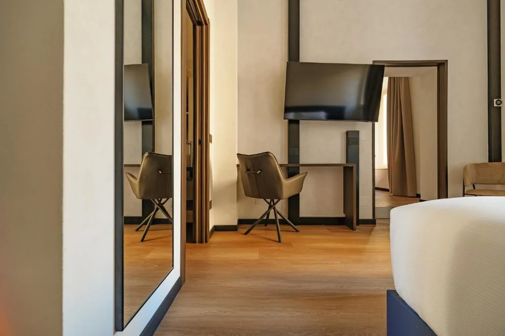 Cavour Suites
