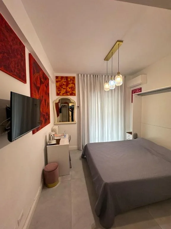 Mata Vatican Rooms