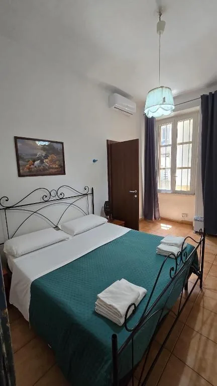 Meltin’ Rome Guest House
