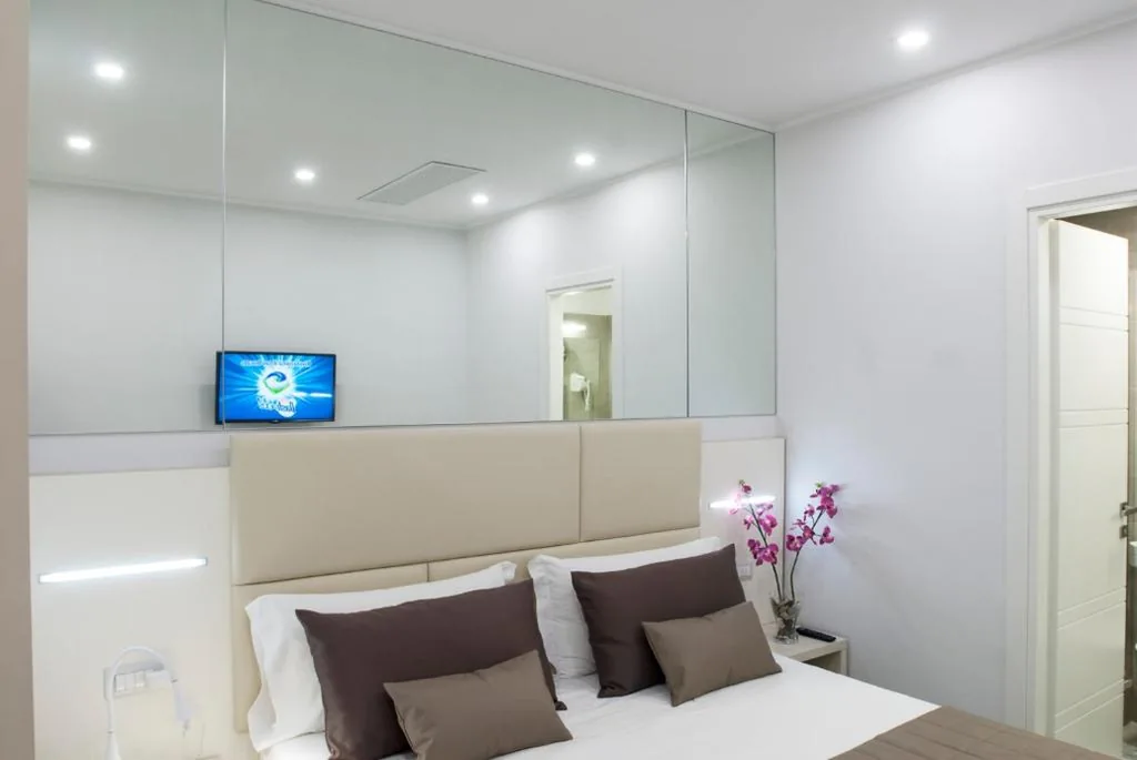Merulana Holidays