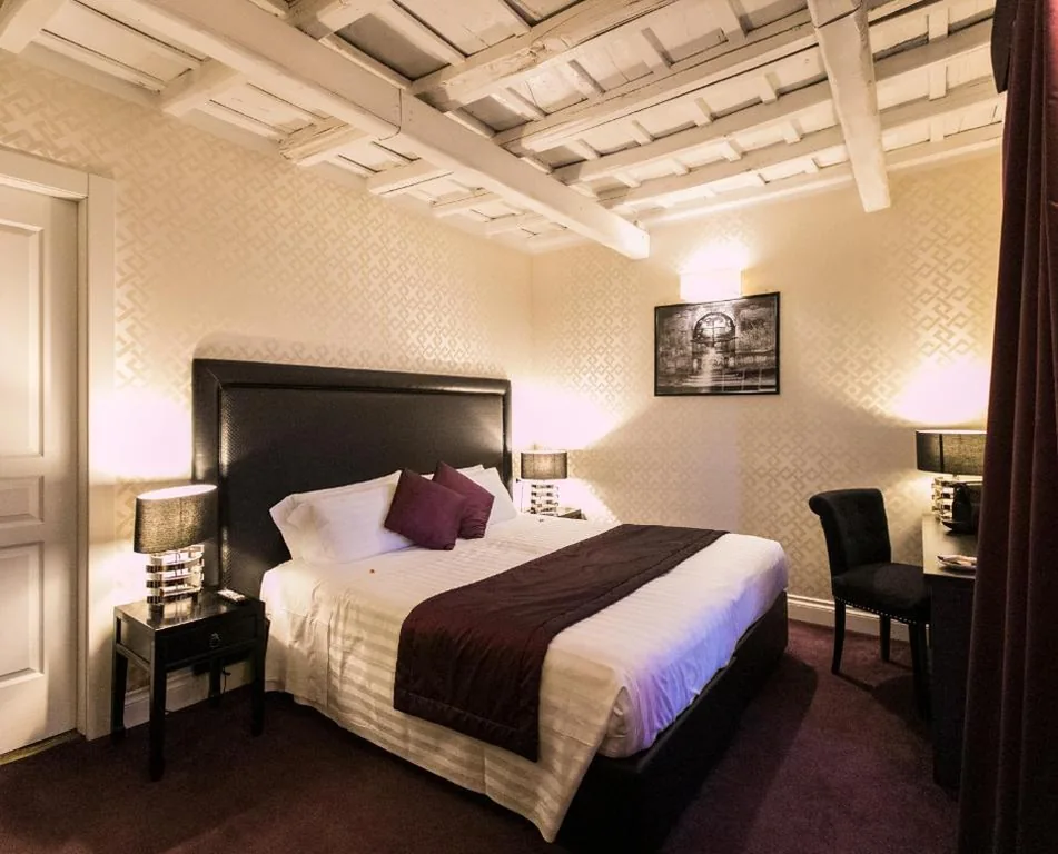 Minerva Relais