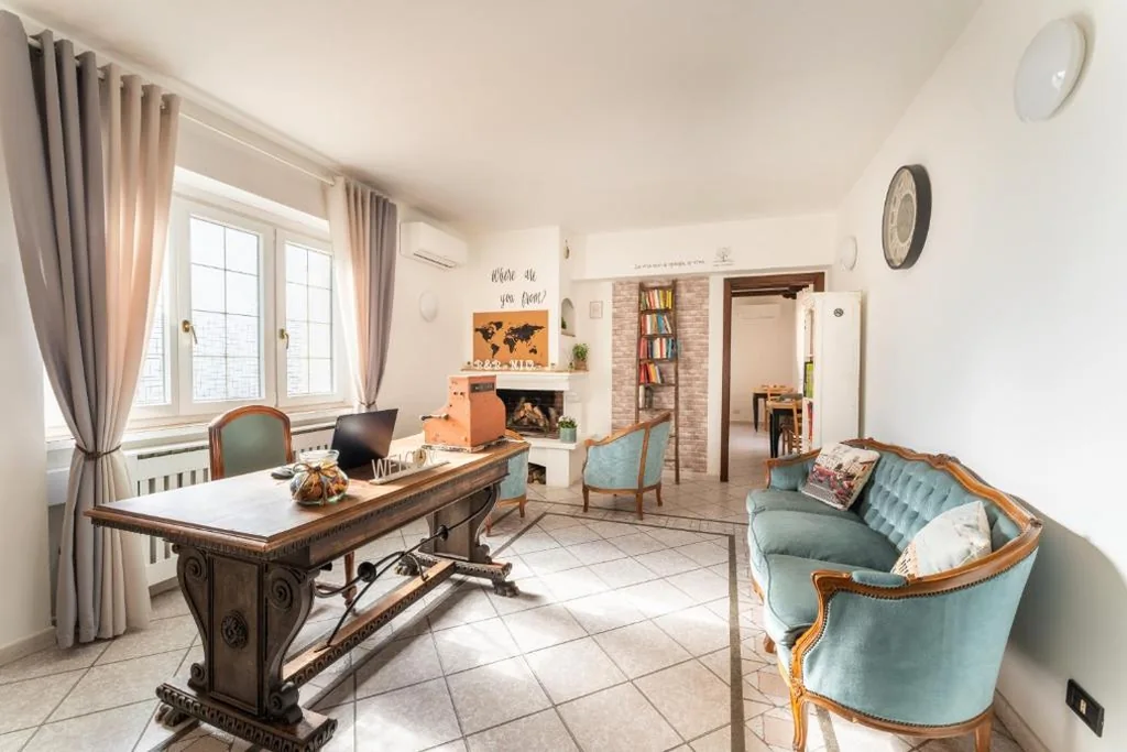 Miu’ B&B , Ciampino , Villa con Piscina e Parcheggio Privato — foto 5