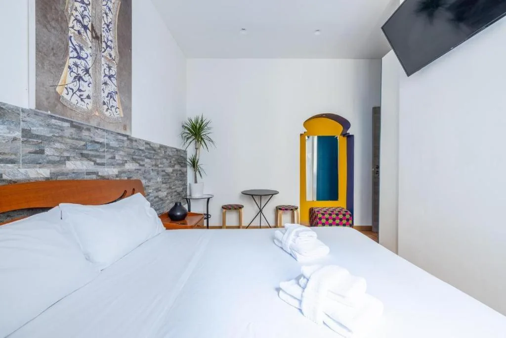 Modern Room – Private Bathroom – Central Rome — foto 6